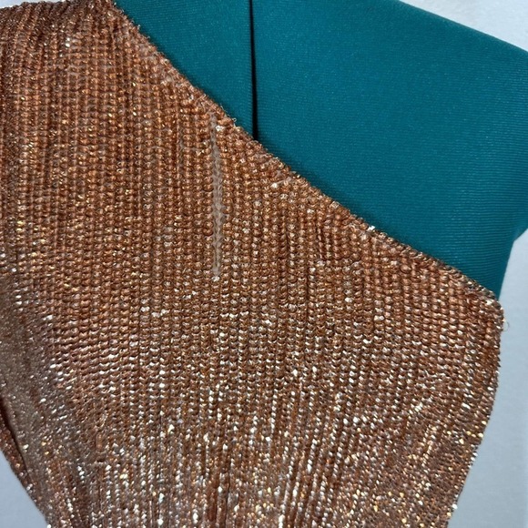 Retrofete ELLA SEQUIN ONE SHOULDER SEQUIN DRESS IN BRONZE - Picture 9 of 14
